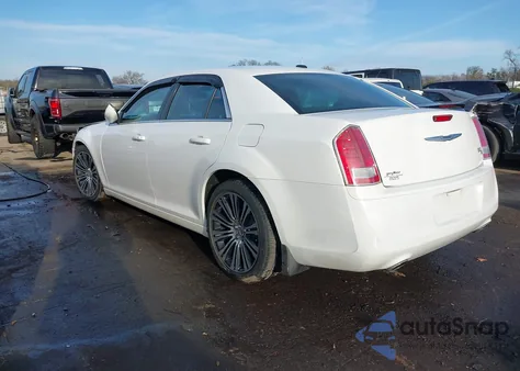 2014 Chrysler 300 300S из США, поврежденный, VIN 2C3CCABGXEH148197